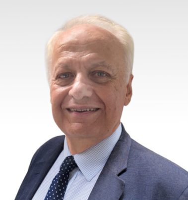 Hong Kong qualified real estate lawyer Phill-Smith